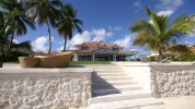 Le Jardin, la terrasse et le lagon,Villa Guadeloupe Villa de la Plage en front de mer