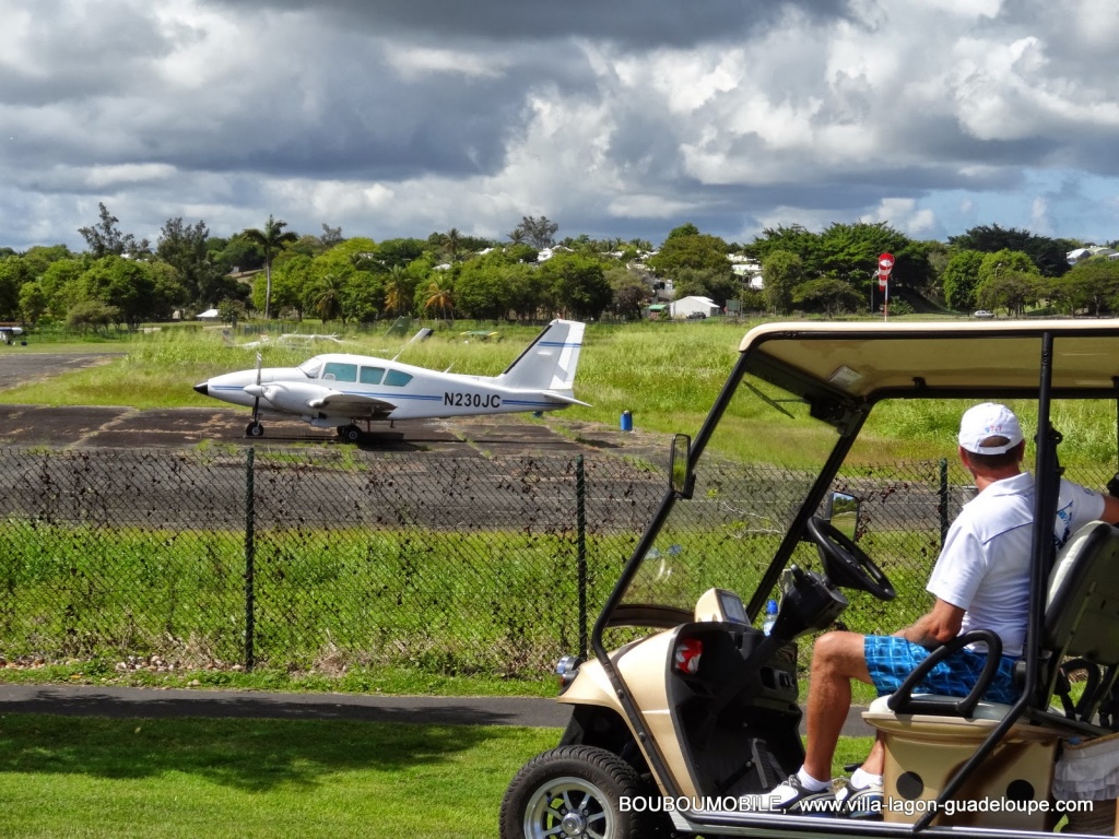 terrain d'aviation  Golf de 18  trous de Saint François Guadeloupe avec la golfette BoubouMobile