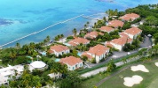Vidéos par drone des villas de luxe en Guadeloupe à Saint François version courte (1).mp4