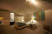 Chambre luxe, lit king size 2 X 2m, Guadeloupe villa luxe Carib pour 12 personnes