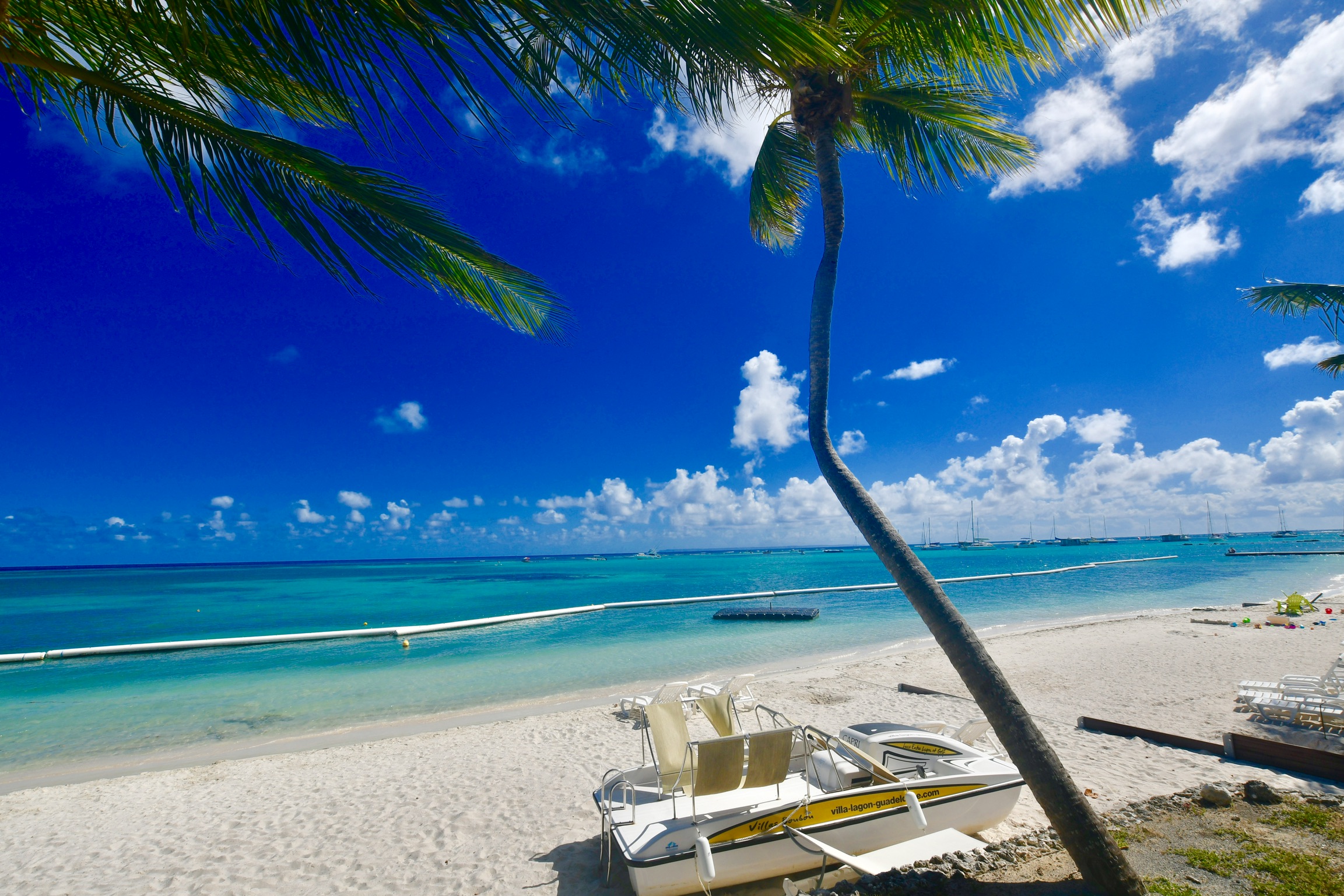 La plage devant La Villa Boubou