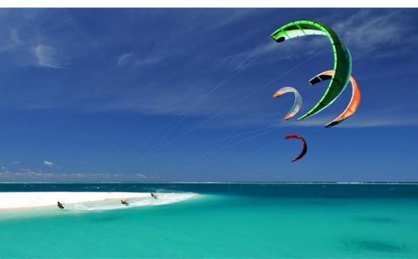 Kite surf Guadeloupe, Surf, Wind surf ,SUP Avec Tony