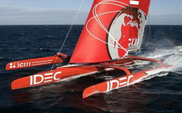 IDEC bateau de Francis Joyon pour la route du rhum 2010