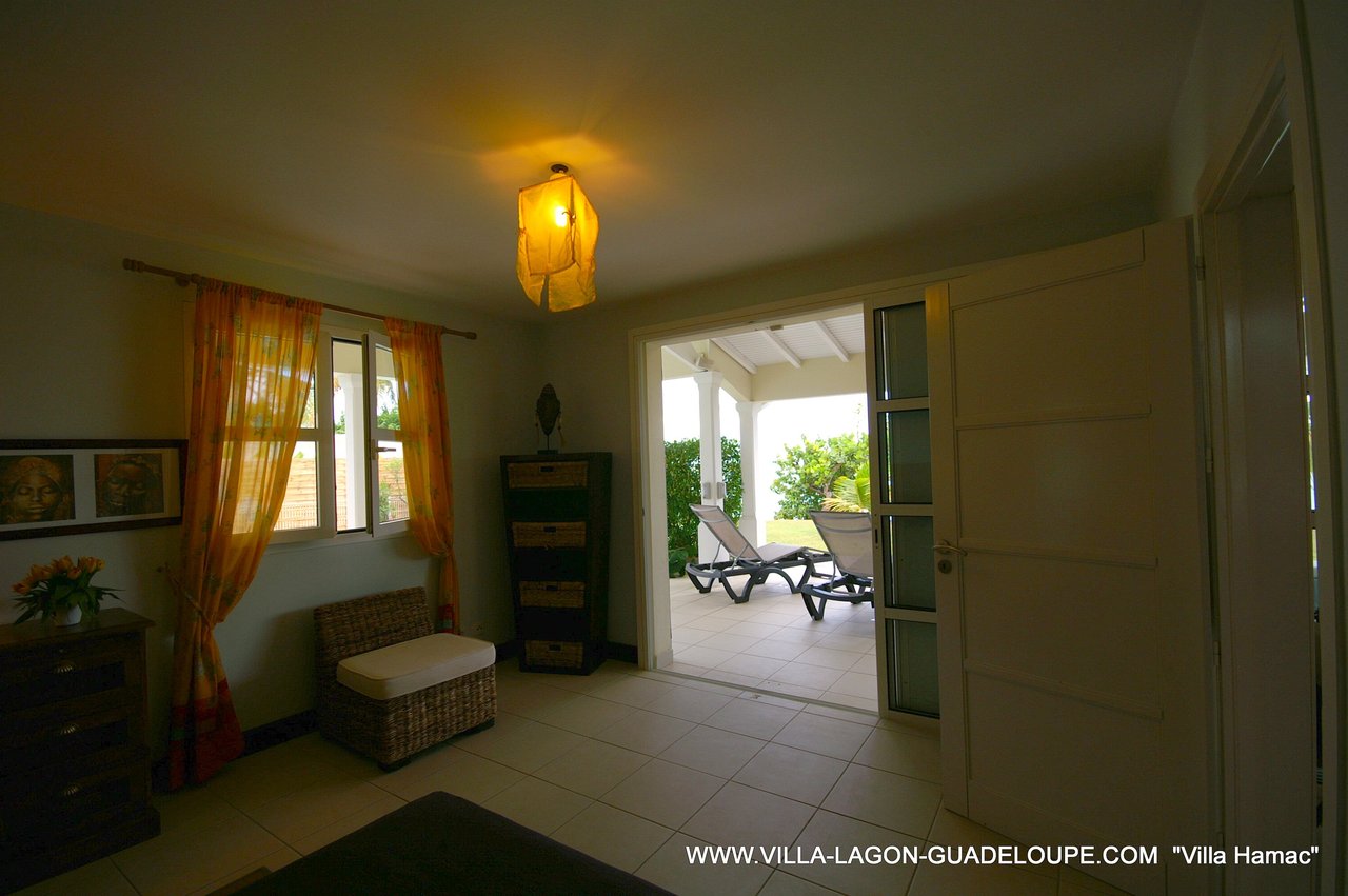 la chambre avec vue lagon guadeloupe