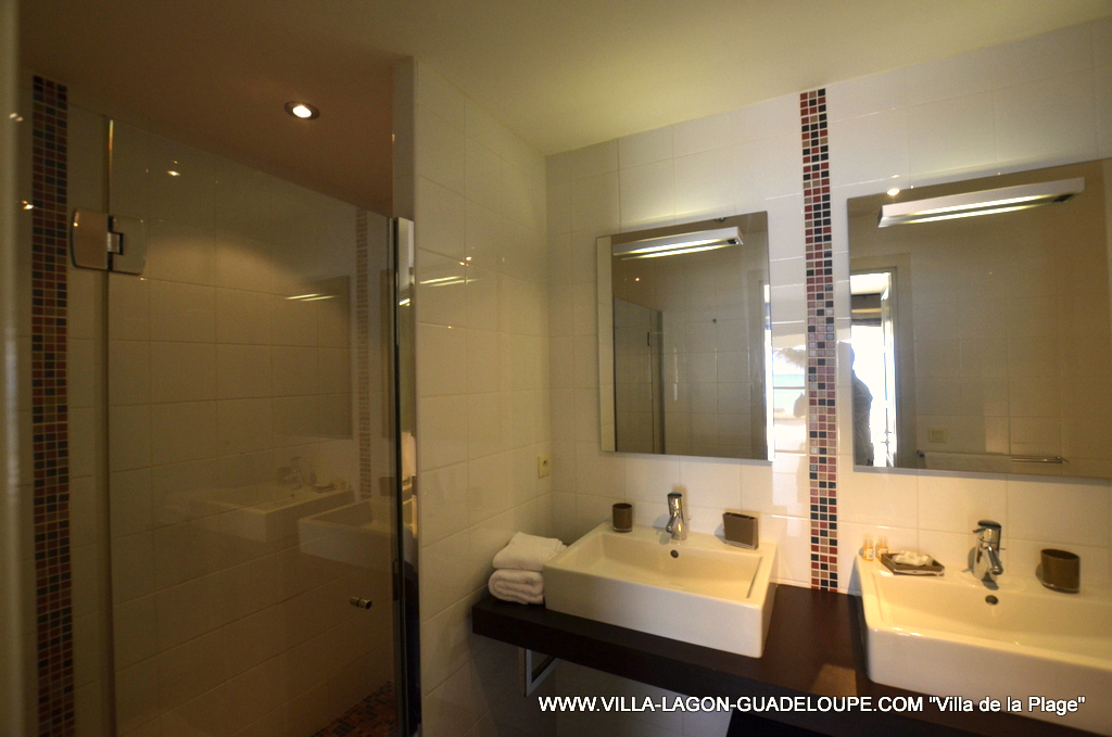 salle de bian villa luxe guadeloupe