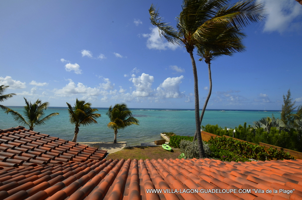 Vue de la Suite de la villa de la plage en Guadeloupe
